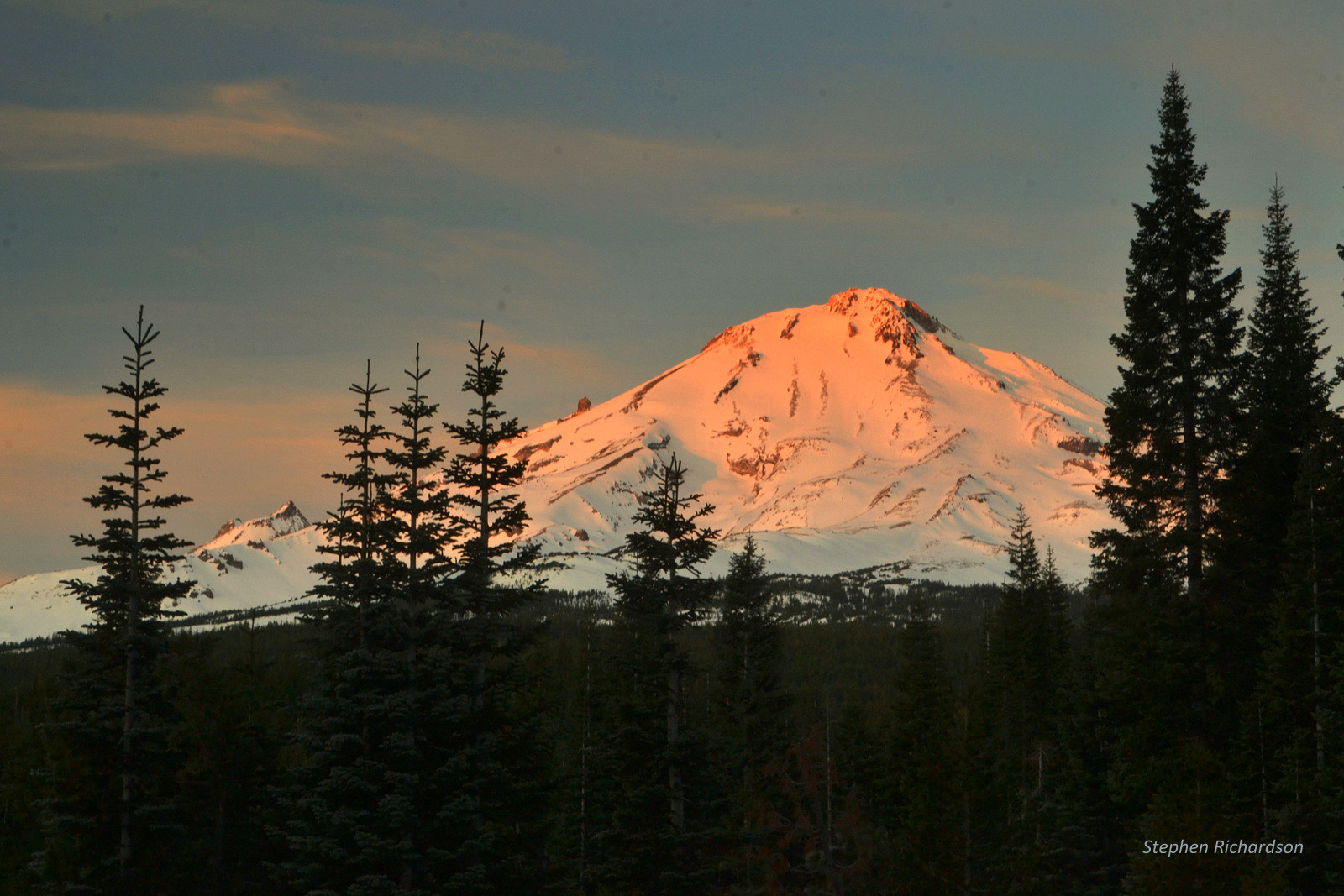 McCloud Hotel BEST RATES Mount Shasta Lodging And Dining